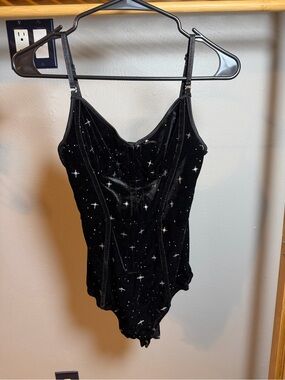 Cider Black Velvet Star-Embellished Chemise